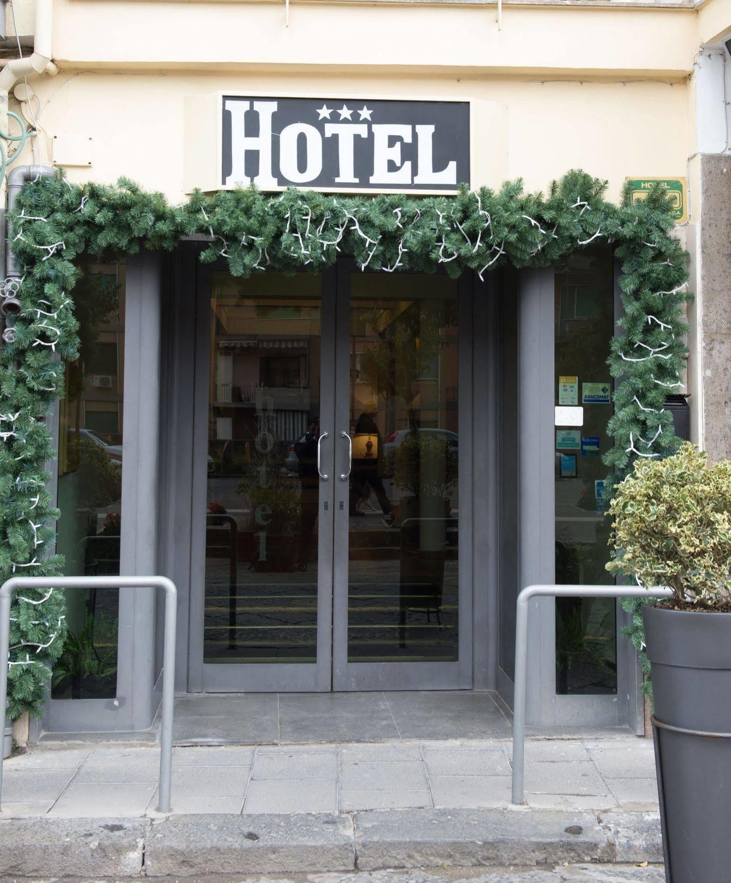 Hotel Leopardi Naples Exterior photo